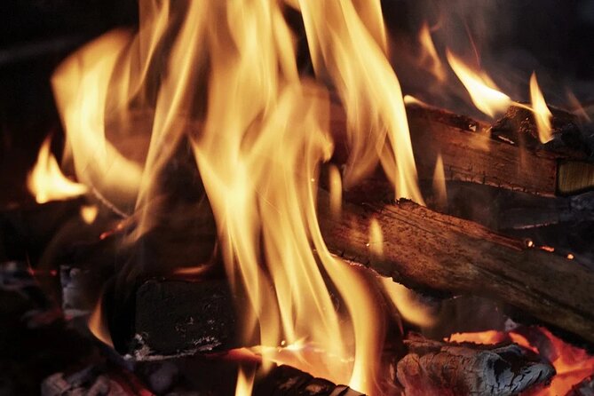 1 Day Pass Lapland Winter Park in Rovaniemi - Fires, huts, and the Kota Restaurant
