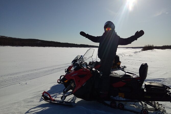 3H Private Snowmobile Experience in Rovaniemi's Forest - Learning the snowmobile before the route opens up