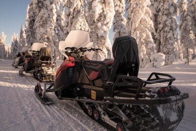 Arctic Circle Snowmobile Safari for Beginners in Rovaniemi
