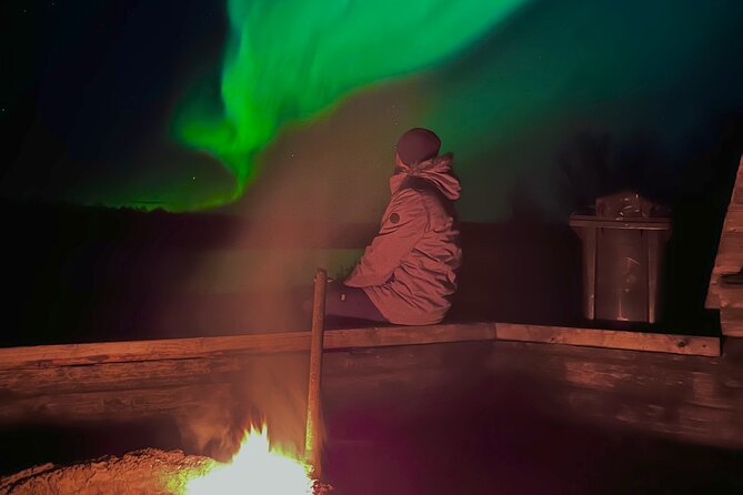 Aurora Hunt with BBQ in Rovaniemi - Who will enjoy this most?