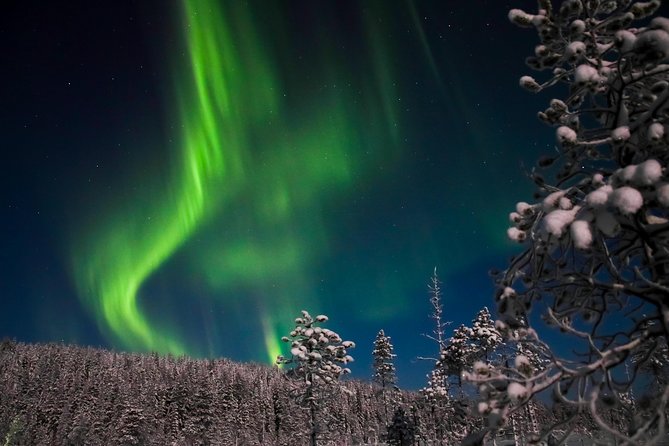 Aurora Ice Floating in Rovaniemi - The guides make a real difference