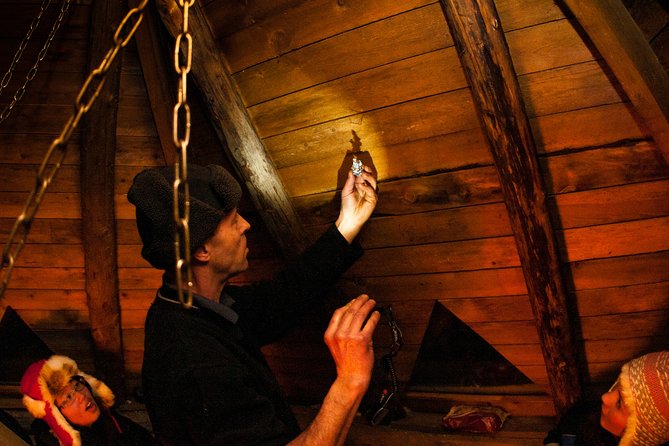 Auroras - Northern Lights Tours by Aurora Experts - Rovaniemi - Fire, food, and a practical warm-up