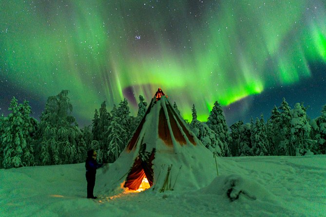 Auroras - Northern Lights Tours by Aurora Experts - Rovaniemi - Chasing clear skies beyond Rovaniemi