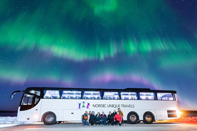 Bus Tour with Hunting Northern Lights - Chasing the aurora from Rovaniemi