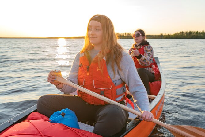 Canoe Trip in Lapland from Rovaniemi - Learning the basics with Chris or Pierre