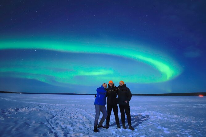 Chasing Aurora with Photographer - Small Group - Why a moving aurora chase makes sense in Rovaniemi