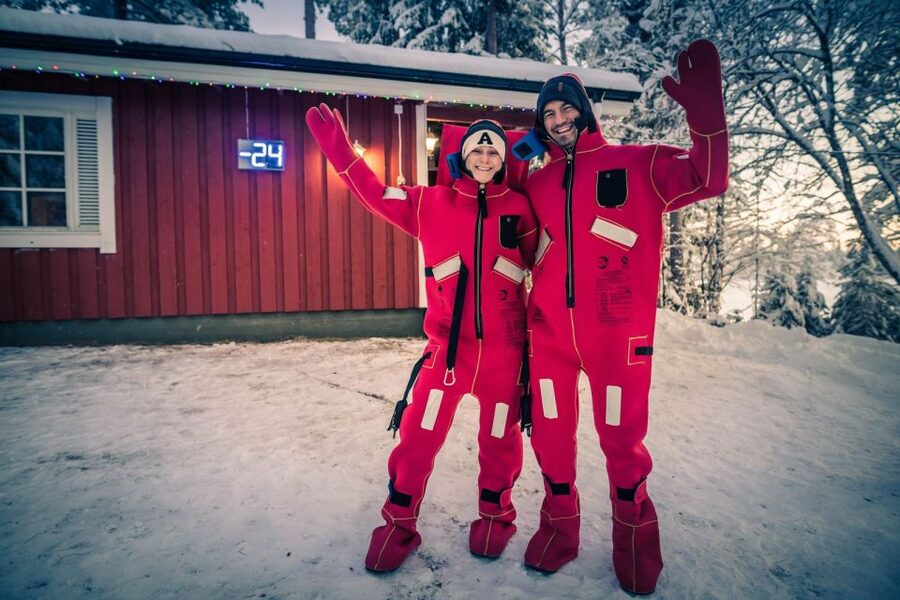 Daytime Ice Floating Rovaniemi, Frozen Lake Experience - Should you book the Rovaniemi ice floating experience?