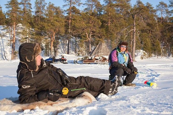 From Ivalo: Ice Fishing Safari to Lake Inari, reindeers & lunch - Key points to know before booking