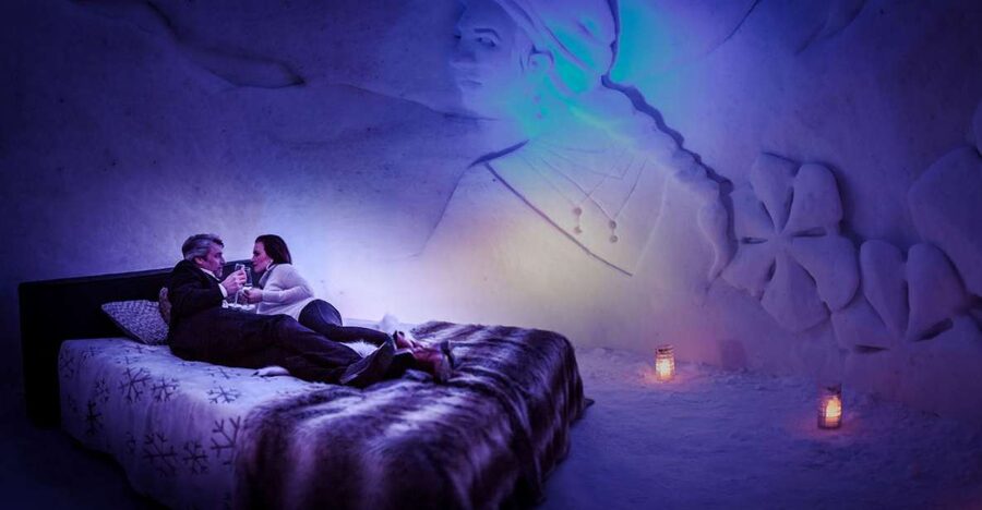 From Rovaniemi: SnowHotel Visit with Ice Restaurant Dinner - What the Ice Rooms are like to explore
