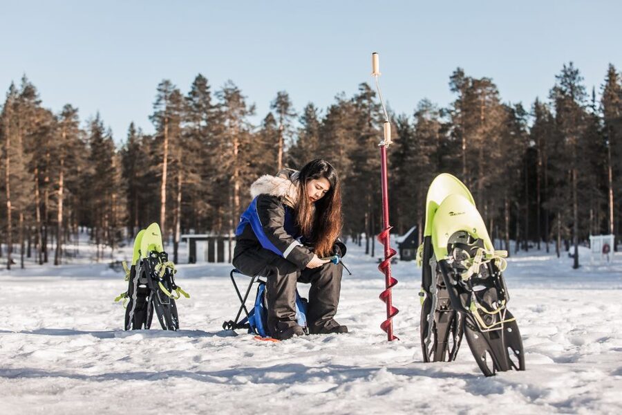 From Rovaniemi: Snowshoeing and Ice Fishing Tour - What you eat, and what you should bring