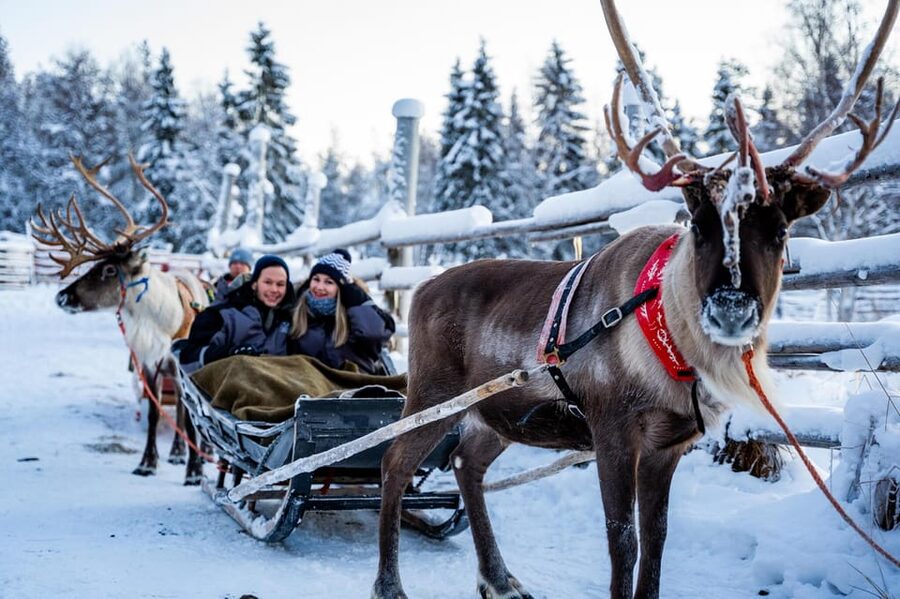 From Rovaniemi: Tour to Santa Claus Village - Shopping for Finnish design and handmade goods