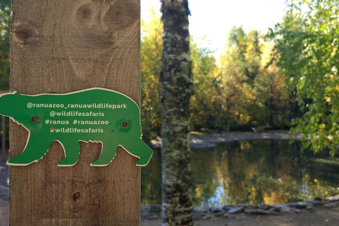 Guided Ranua Wildlife Park tour with Lunch, Small group adventure - The one-hour journey from Rovaniemi
