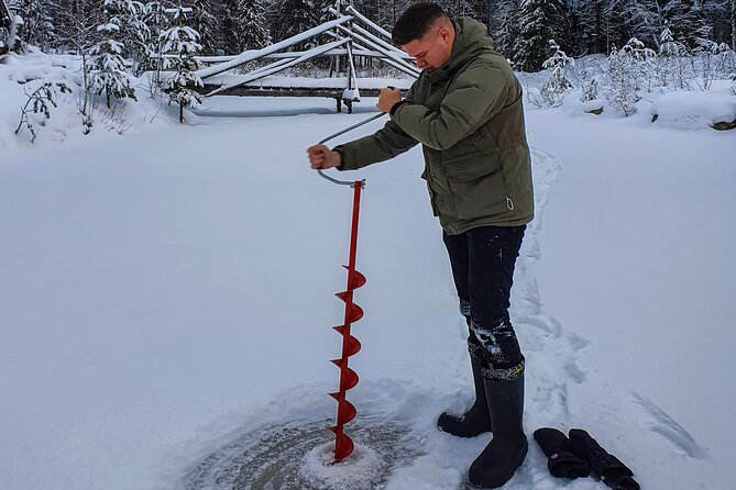 Half-Day Husky Safari and Salmon Ice Fishing Experience - Why this half-day pairing works