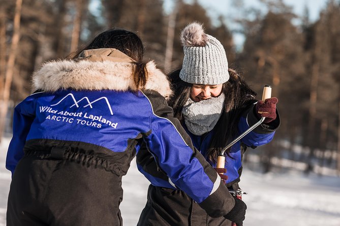 Ice Fishing Tour - The real attraction: silence on a frozen lake
