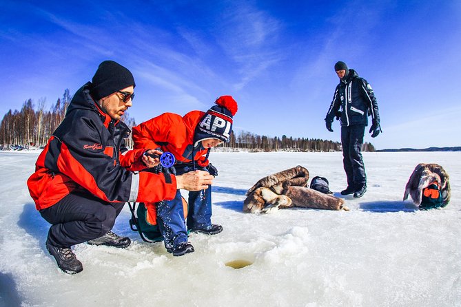 Ice Fishing Trip in Rovaniemi - Learning to move and fish on frozen water
