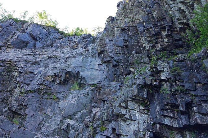 Korouoma National Park & Frozen Waterfalls Adventure - What to wear and pack for the 5-kilometer walk