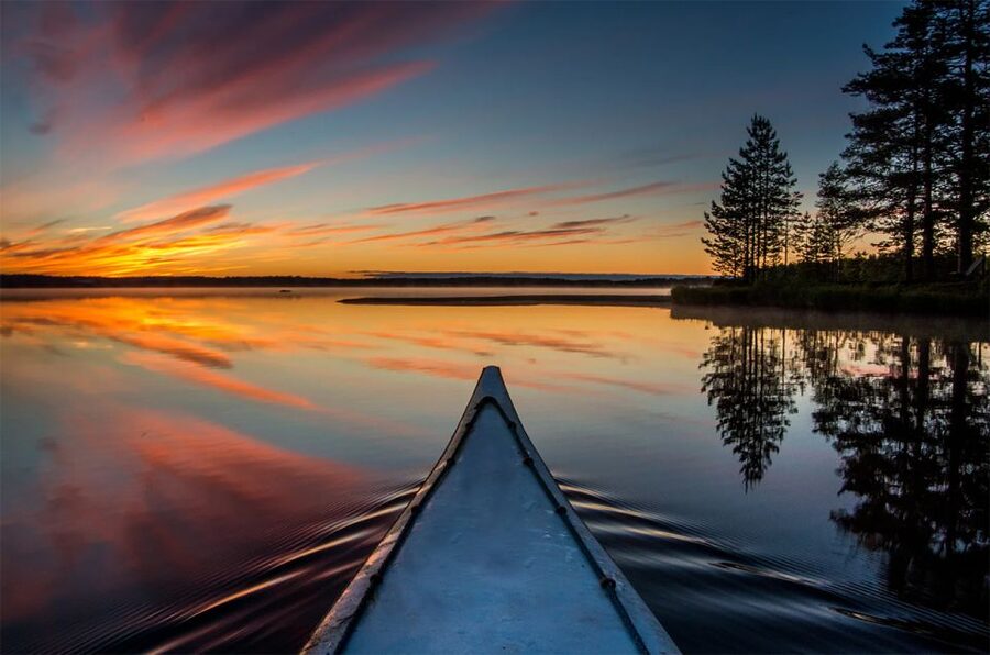 Lapland: Canoeing Trip with Reindeer and Husky Farm Tour - A simple Lapland meal by the end