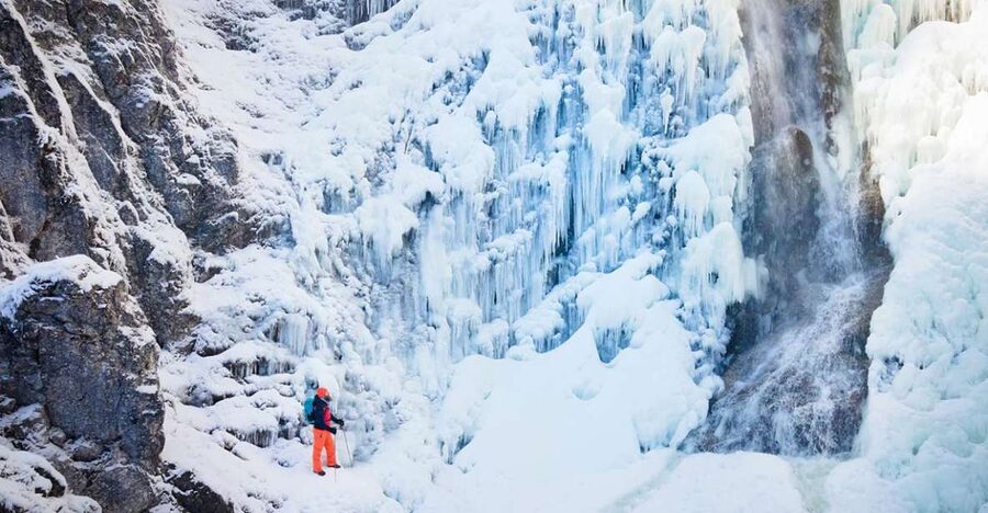 Lapland: The Frozen Waterfalls of Korouoma Tour - A Lappish meal beside the fire