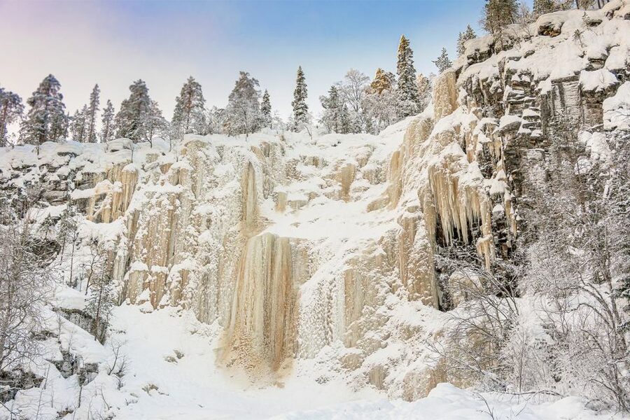 Lapland: The Frozen Waterfalls of Korouoma Tour - Winter gear makes a real difference