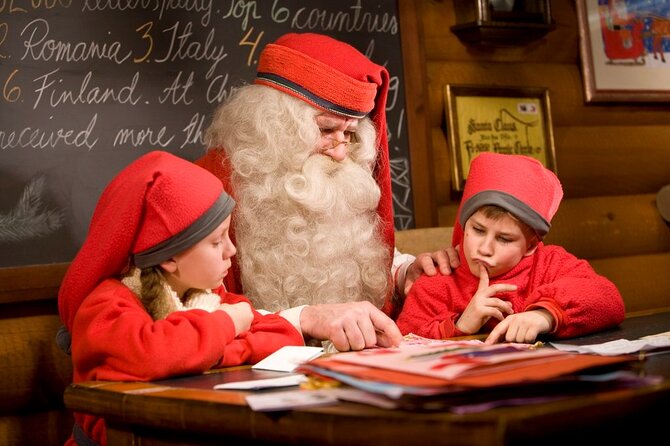 Meet Santa Claus & Santa's Reindeer Ride & Greet Huskies - Timing changes through the winter