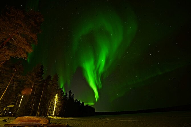 Northern Lights Hunting in Lappish old cottage - How the tour handles cloudy skies