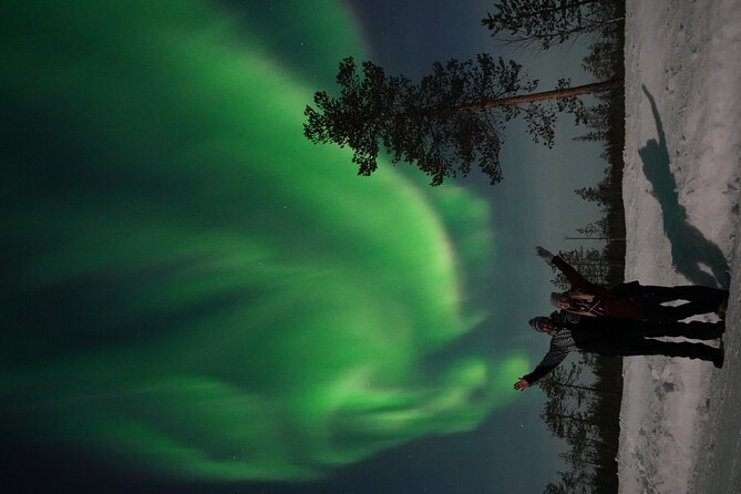 Northern Lights Hunting Photography Tour in Rovaniemi Finland - What the Night Feels Like in Practice