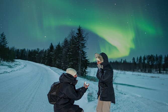 Northern Lights Hunting with a photographer (Only small groups) - Why the flexible route matters in Rovaniemi
