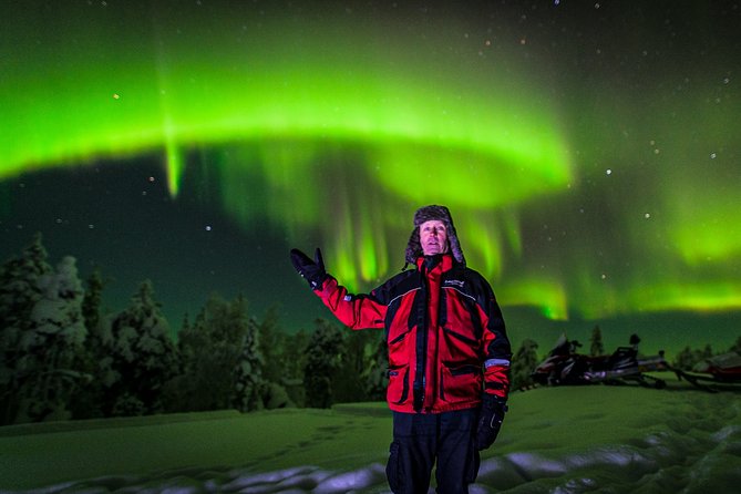 Northern Lights Photography Tour from Rovaniemi - Reaching a darker mountain site