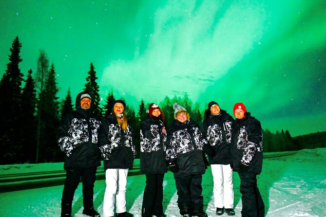 Northern Lights Rovaniemi: Guaranteed Viewing & Unlimited Mileage - The guides make or break the night