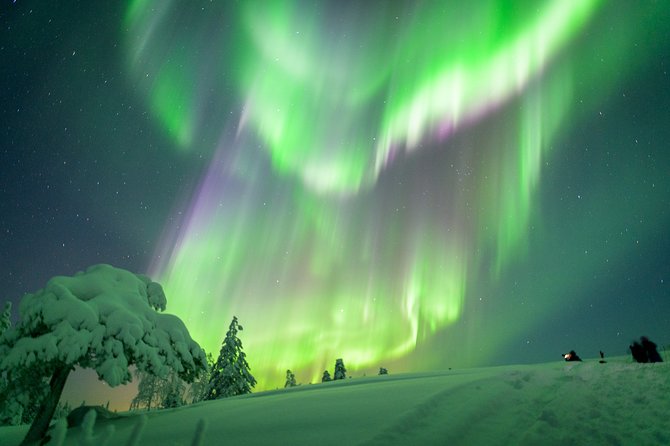 Northern Lights Snowmobile Driving Safari - The long transfer before the engines start