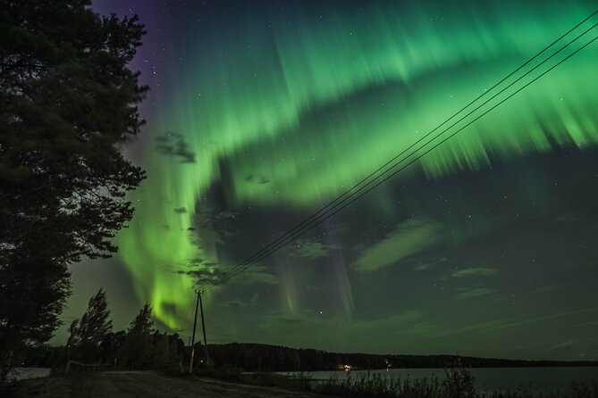Northern Lights Tour with BBQ and drinks - Leaving Rovaniemi for a real aurora hunt