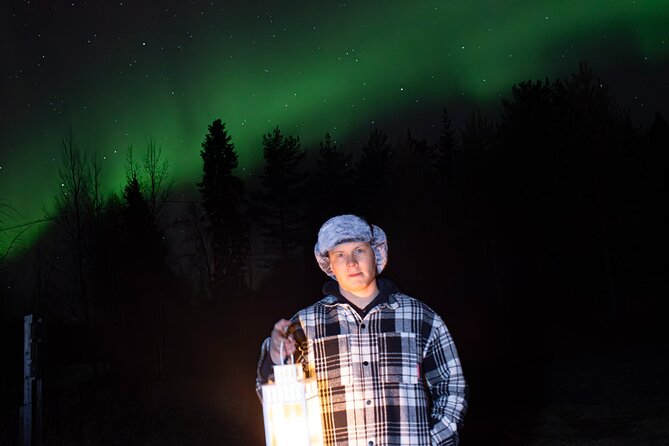 Private Aurora Hunting Tour—Guaranteed Sightings - What the guide adds