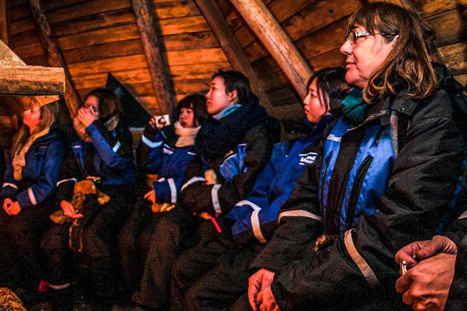 Private Aurora Tour (5 or more) by Aurora Experts - Rovaniemi - Getting better aurora photographs
