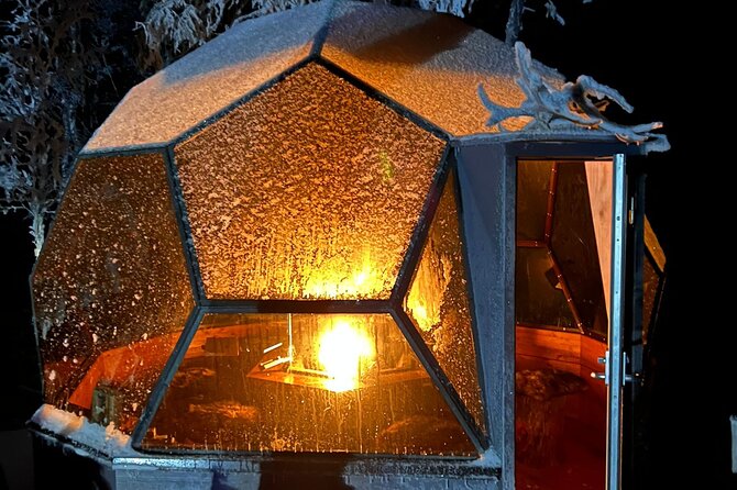 Private Glass Igloo Dinner on the Shore of Frozen Lake - A warm dinner beside a frozen lake