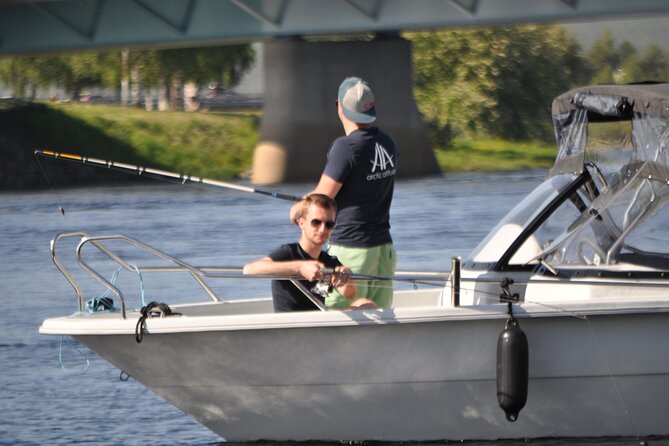 Private Guided Fishing Boat Tour in Rovaniemi - Swimming and a possible riverside meal