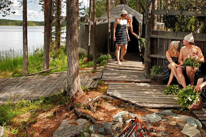 Private Traditional Lakeside Sauna with Midnight Sun - Practical details that affect your decision