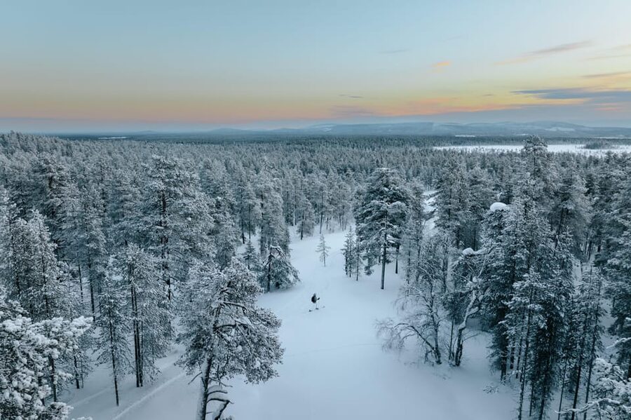 Pyhätunturi: Try Wilderness Skiing in Finnish Lapland - Why wilderness skiing feels more authentic than resort skiing