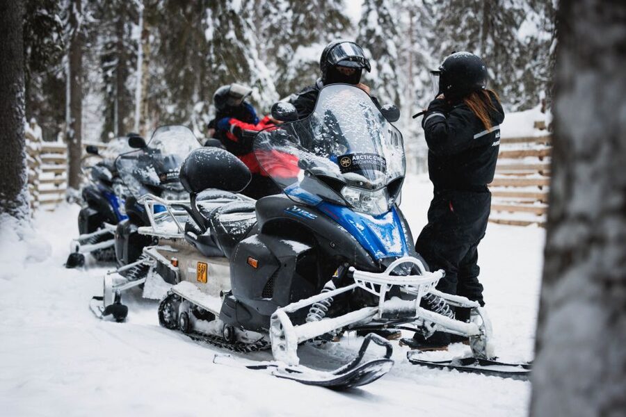 Rovaniemi: Arctic Circle Highlights by Snowmobile - The real cost of snowmobile damage