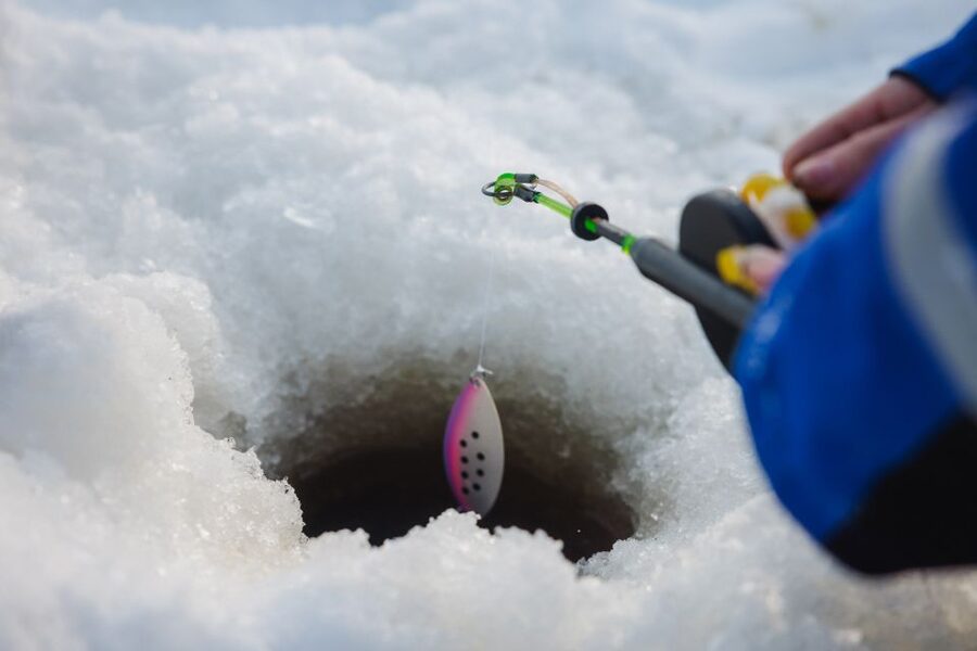 Rovaniemi: Arctic Circle Ice Fishing Experience - Why ice fishing works so well in Rovaniemi