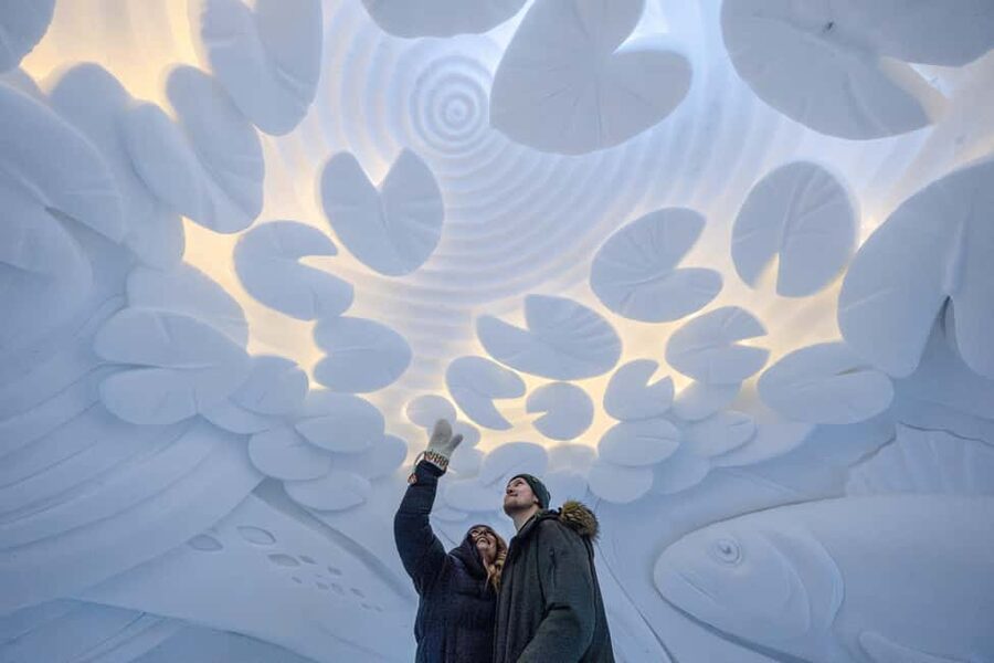 Rovaniemi: Arctic Snow Hotel Tour - Entering the snow-built hotel
