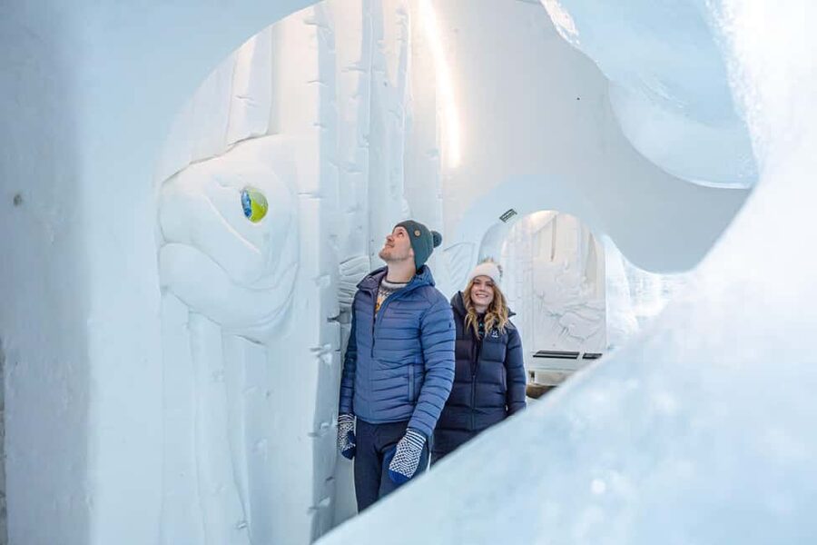 Rovaniemi: Arctic Snow Hotel Tour - Ice bedrooms that feel like an art exhibition