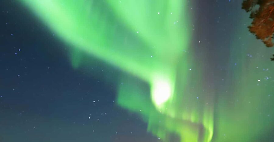Rovaniemi: Aurora Borealis Trip – Autumn - Why this Aurora trip works better than a fixed lookout