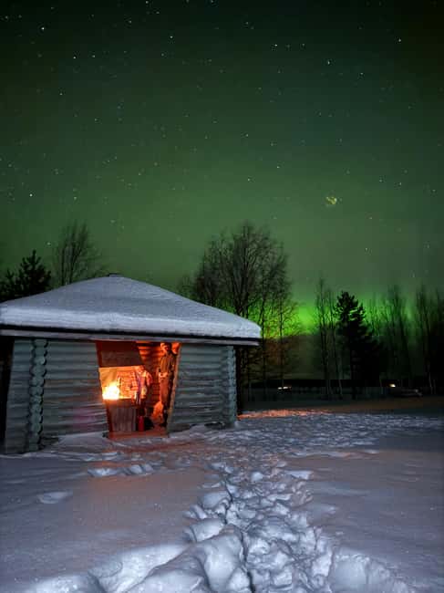 Rovaniemi: Aurora hunting and a fireside BBQ experience - Key points at a glance