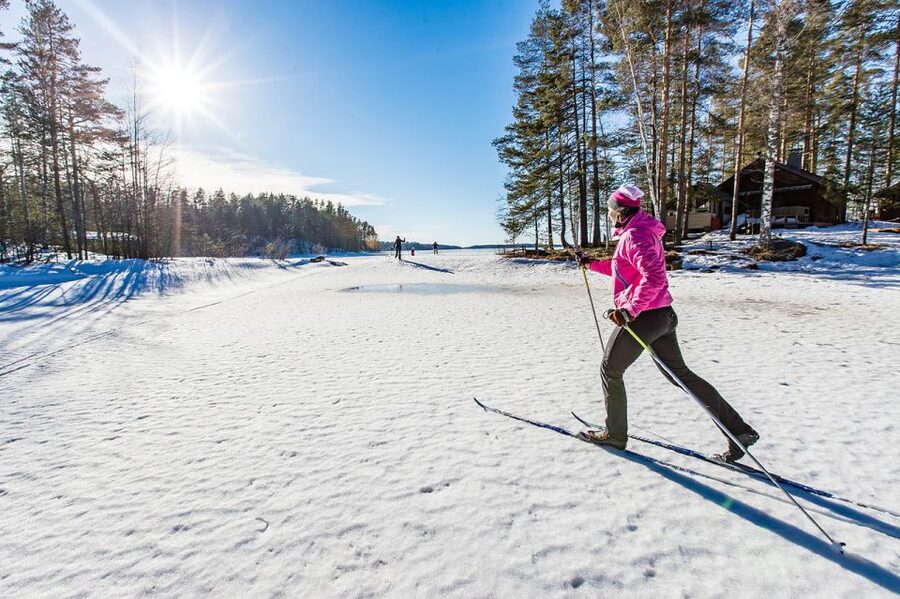 Rovaniemi: Cross Country Wilderness Ski Adventure - What the $199 price includes