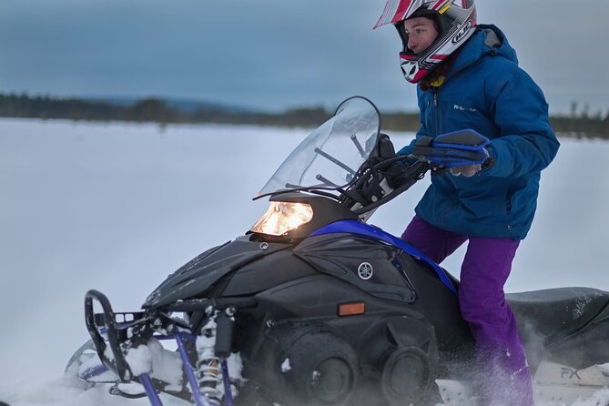 Rovaniemi: Drive New 2025 Snowmobiles on Arctic Safari & BBQ - Getting comfortable on a 2025 snowmobile