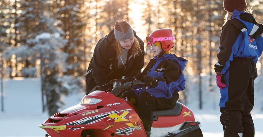 Rovaniemi: Family Snowmobile Trip with Guide and Picnic - Key points to know before booking