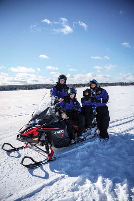 Rovaniemi: Family Snowmobiling Trip - A gentle first ride through Lapland