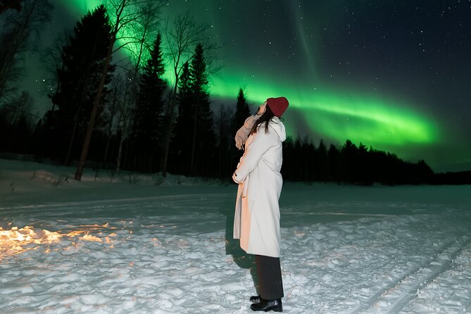 Rovaniemi: Genuine Aurora Hunting with Unlimited Pro Photos - Professional photos and videos without a shot limit