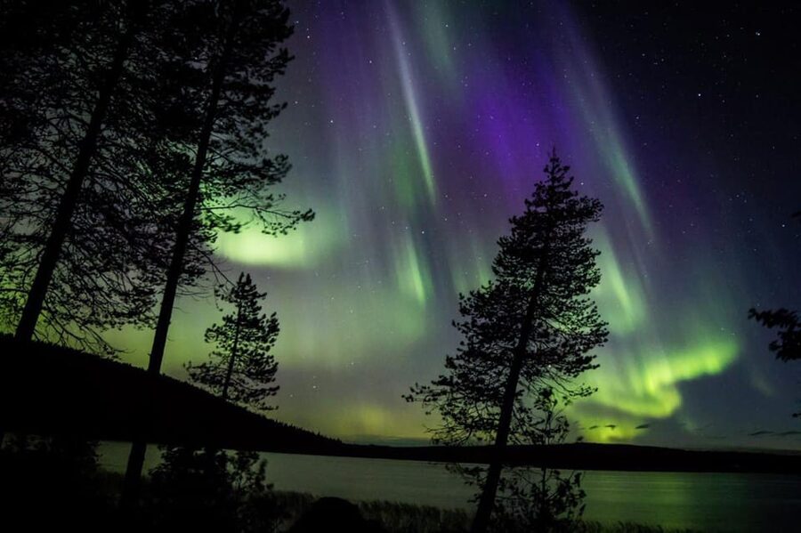 Rovaniemi: Guaranteed Aurora Hunting Tour with Local Guide - What the aurora may actually look like