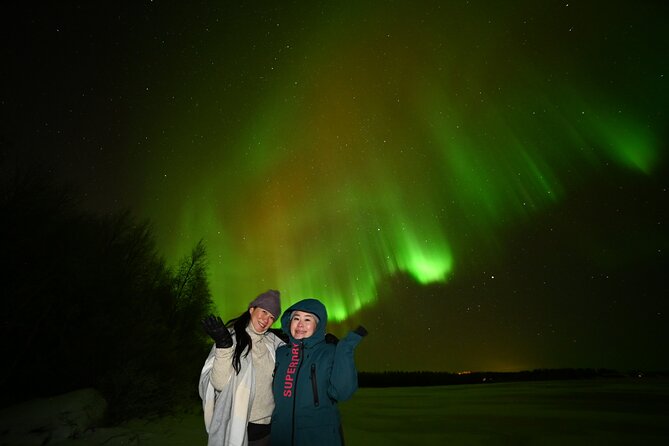 Rovaniemi: Guaranteed Northern Lights - Small Group & Photography - Guides who combine driving, science, and photography